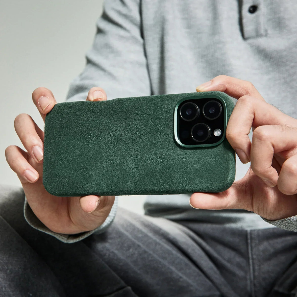 Heltra Alcantara Premium Kılıf