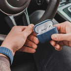 Alcantara AirPods Kılıfı – Şık ve Koruyucu Tasarım