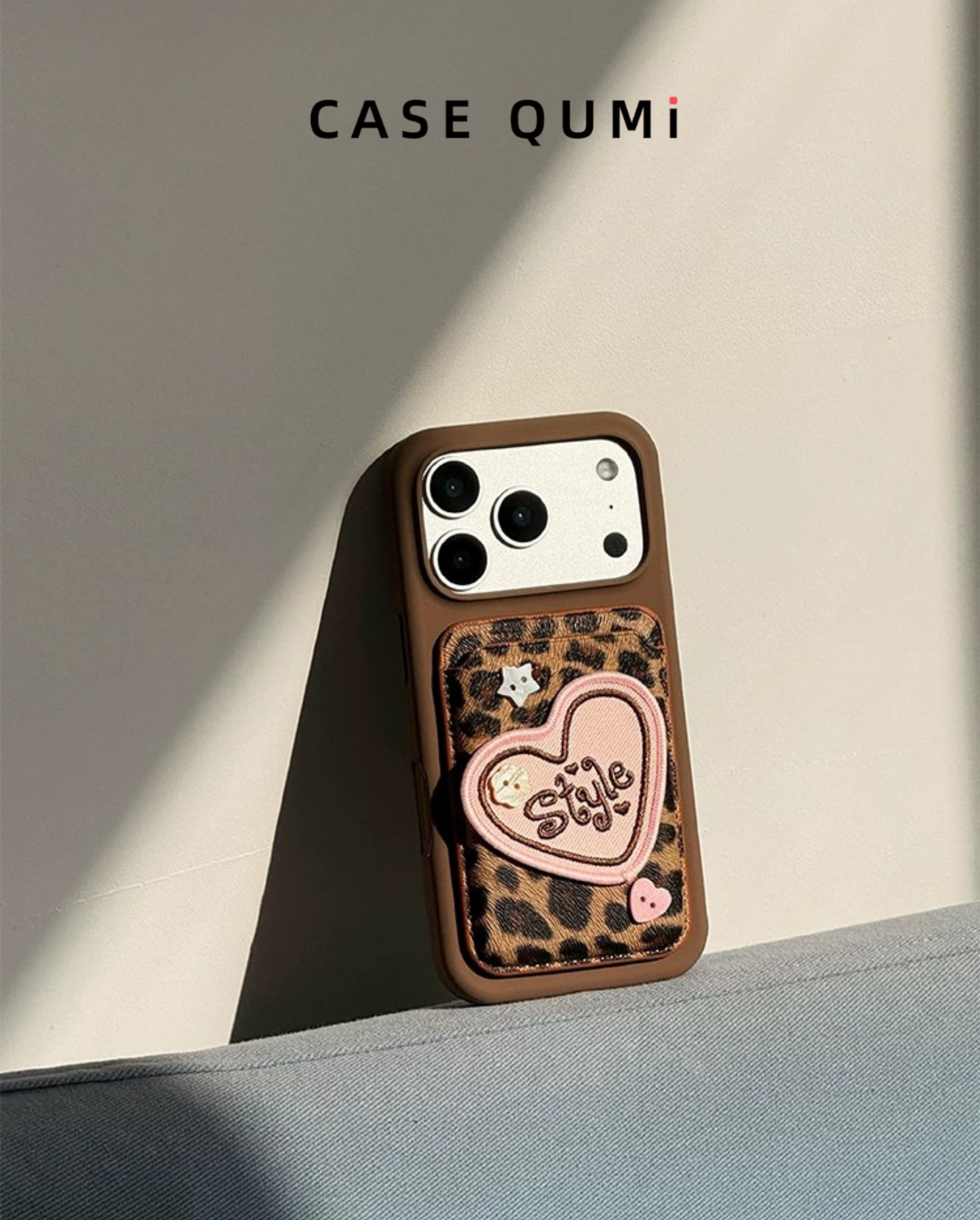 Leopard Print Heart Magsafe Magsafe Card Holder