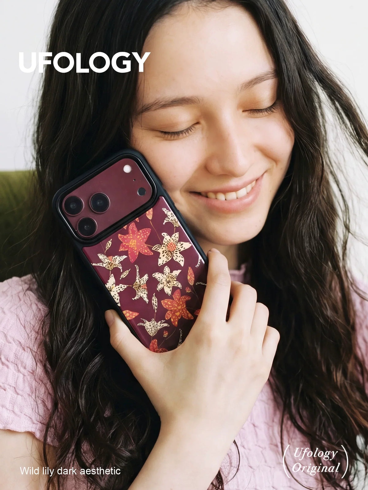 Ufology Bordo Zambak Desenli Manyetik iPhone Kılıfı