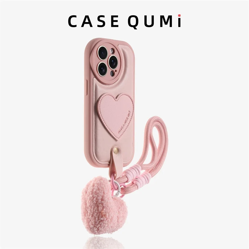 Pembe Kalp Detaylı Ponponlu Askılı iPhone Kılıfı