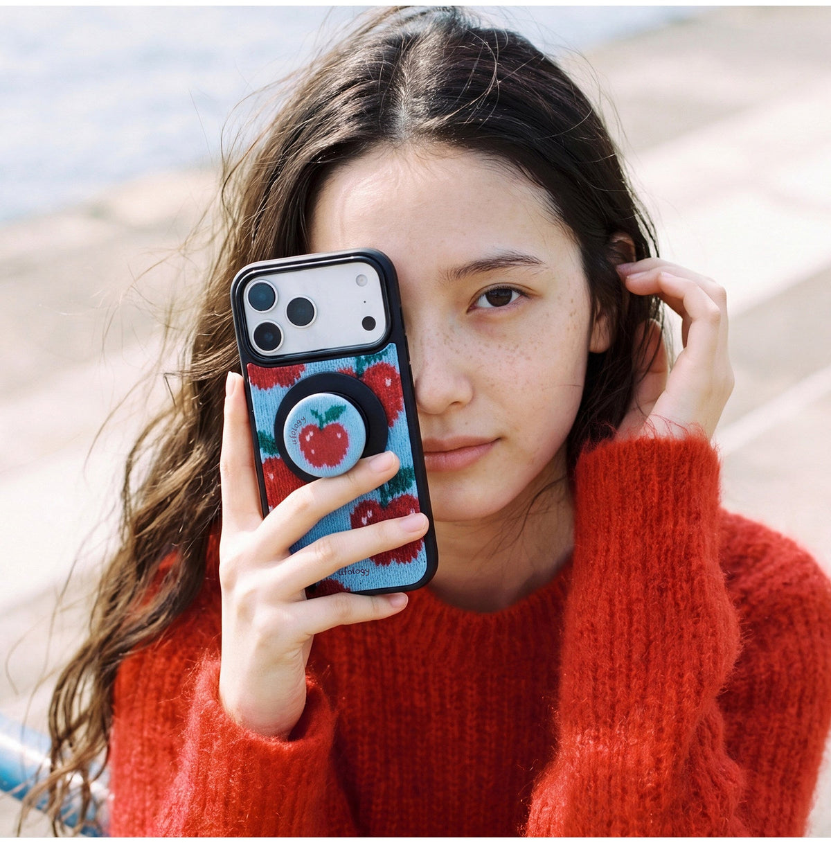 Ufology Örgü Meyve Desenli Manyetik iPhone Kılıfı