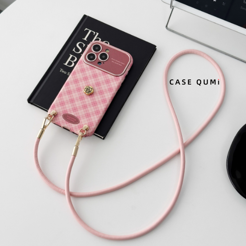 Pembe Ekose Tokalı Askılı Premium iPhone Kılıfı