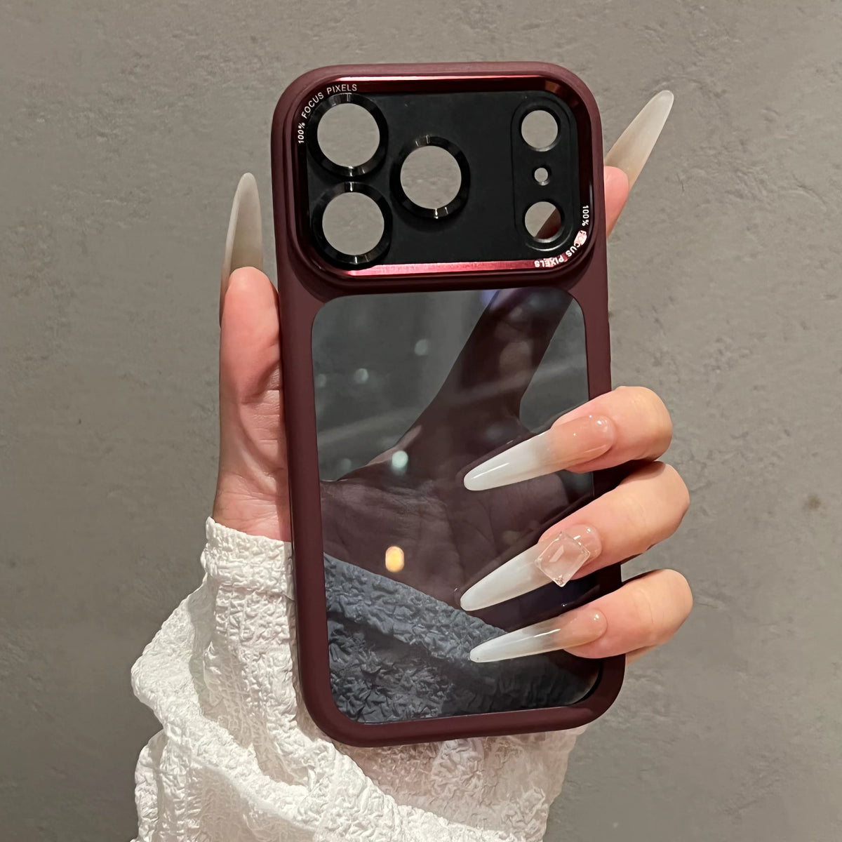 Buz Mavisi, Bordo Şeffaf Kenarlı iPhone Kılıfı