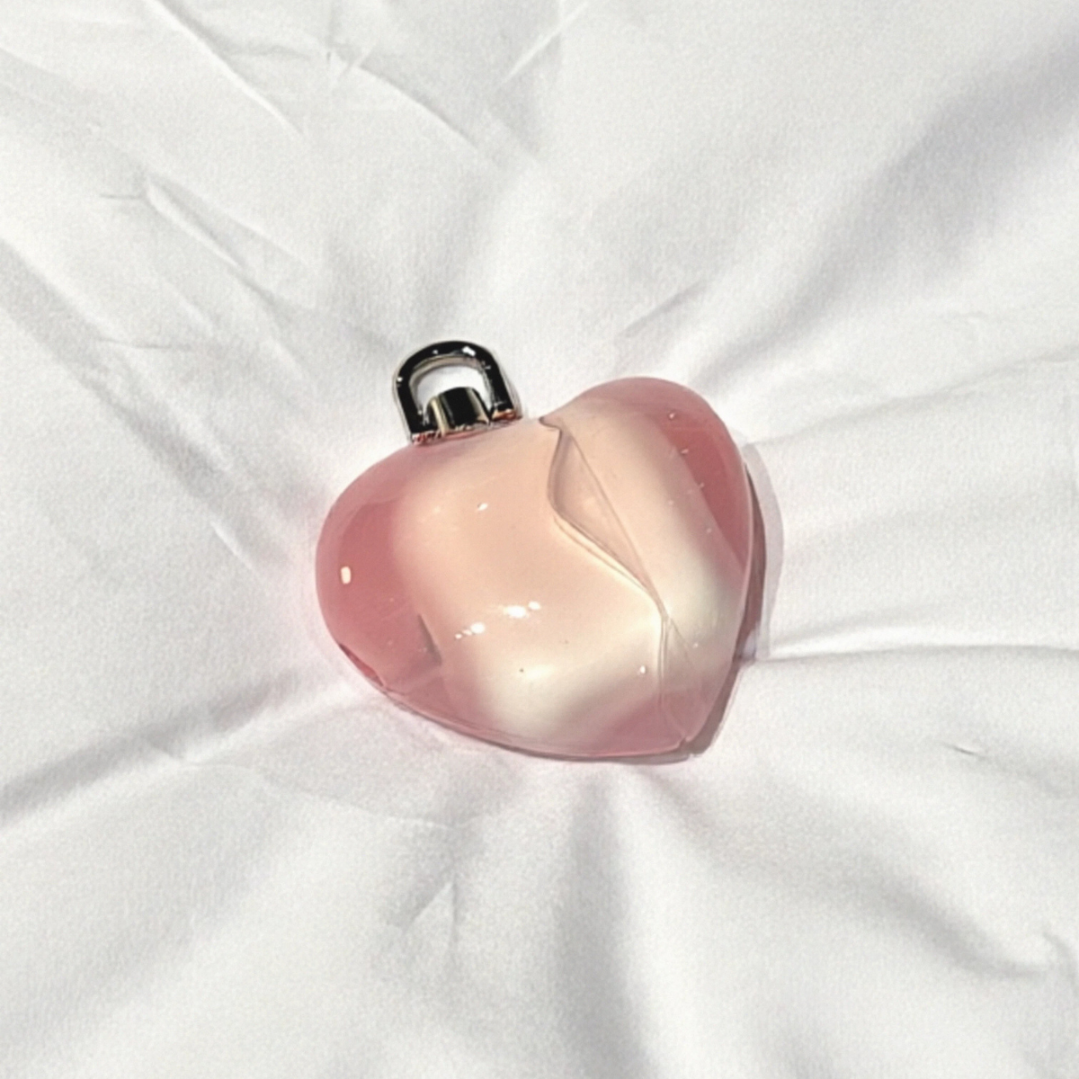 Latmos Broken Heart Şeffaf AirPods Kılıfı